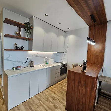 Luxury Studio Apartment Square 21, Seven Heavens Tirana Exterior photo