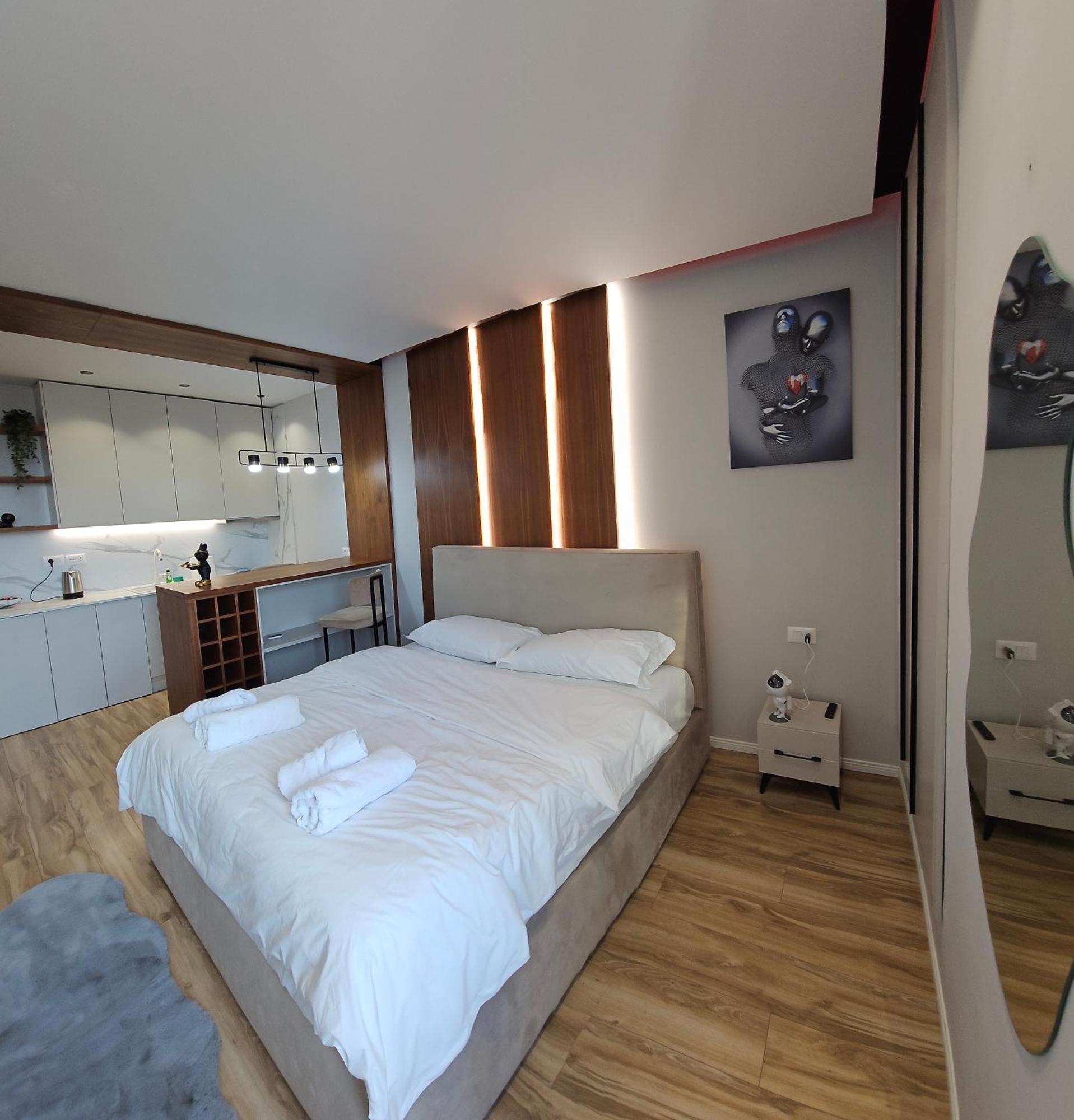 Luxury Square 21, Seven Heavens Apartmán *